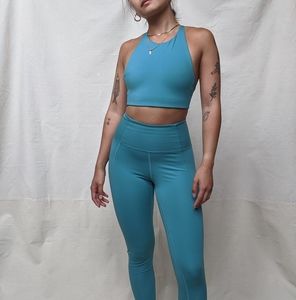 Girlfriend Teal Set Paloma Bra and Leggings xs